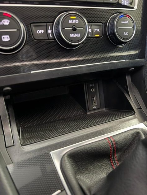 VOLKSWAGEN GOLF VII 2.0 TSI 220CH GTI - Chaine de distribution - Entretient complet volkswagen 