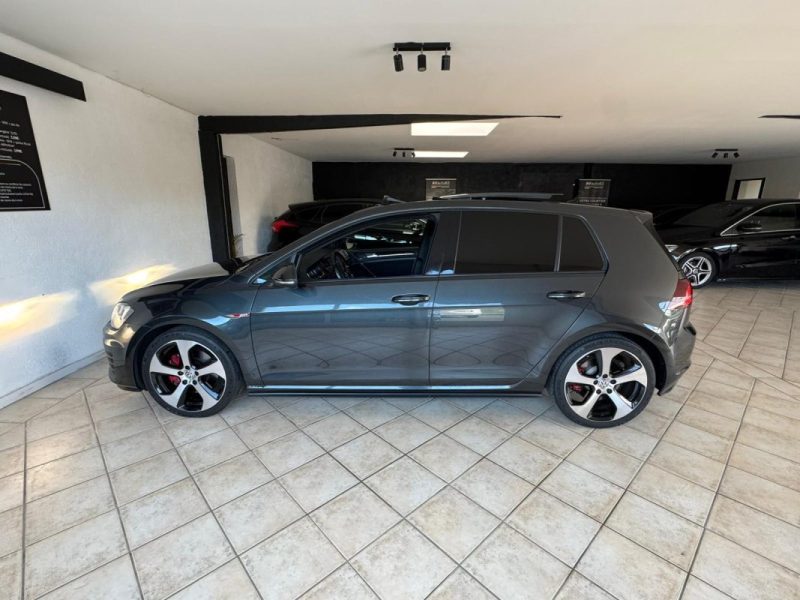 VOLKSWAGEN GOLF VII 2.0 TSI 220CH GTI - Chaine de distribution - Entretient complet volkswagen 