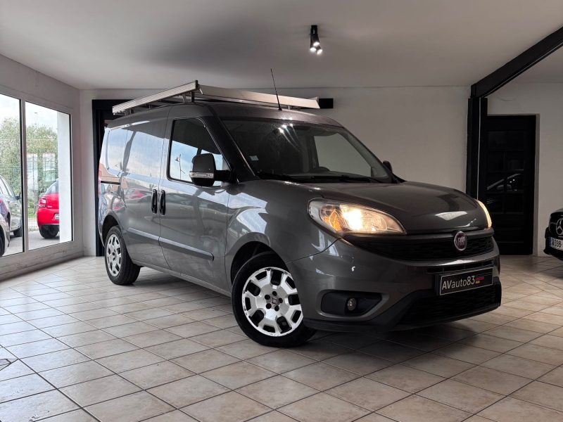 Fiat Doblo Cargo 1.6 Multijet 105 – 2015 – 3 places – Radar / Clim / GPS – Prêt à travailler 