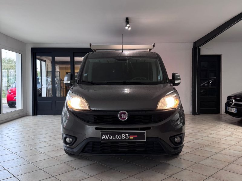 Fiat Doblo Cargo 1.6 Multijet 105 – 2015 – 3 places – Radar / Clim / GPS – Prêt à travailler 