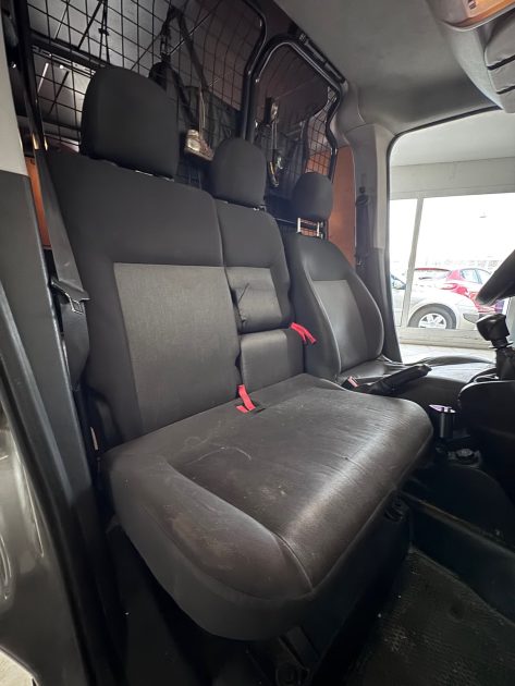 Fiat Doblo Cargo 1.6 Multijet 105 – 2015 – 3 places – Radar / Clim / GPS – Prêt à travailler 