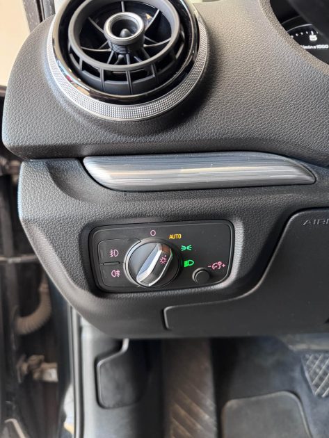 AUDI A3 SPORTBACK 1.4 TFSI 150 S TRONIC AMBITION LUXE – TOIT PANO – 2016  - CT vierge 