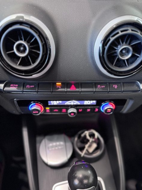 AUDI A3 SPORTBACK 1.4 TFSI 150 S TRONIC AMBITION LUXE – TOIT PANO – 2016  - CT vierge 