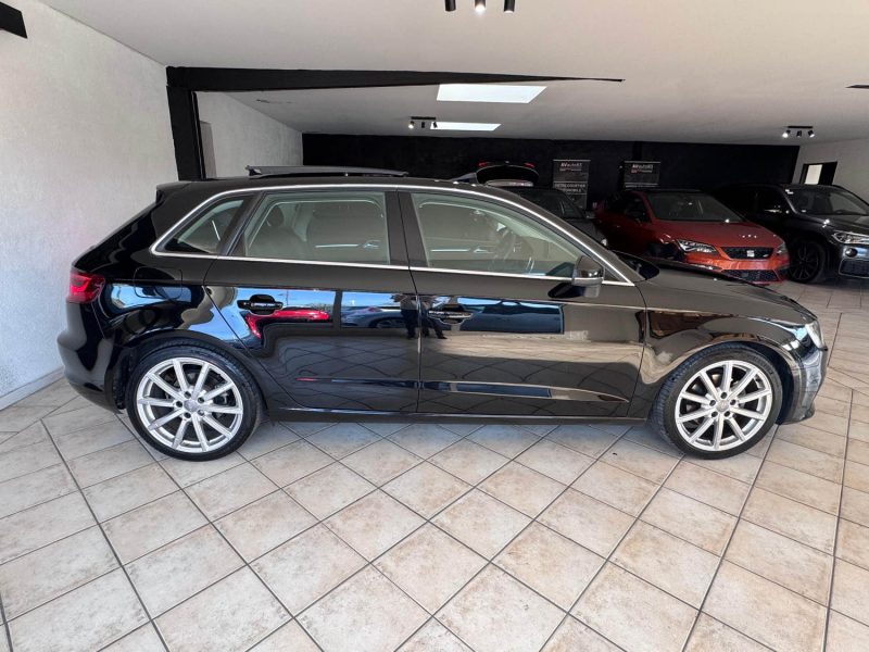 AUDI A3 SPORTBACK 1.4 TFSI 150 S TRONIC AMBITION LUXE – TOIT PANO – 2016  - CT vierge 