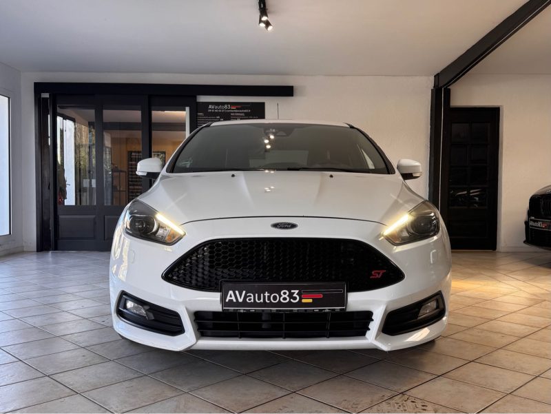  FORD FOCUS 2.0 TDCi 185 ST PowerShift - Garantie 12 mois - distribution neuve 