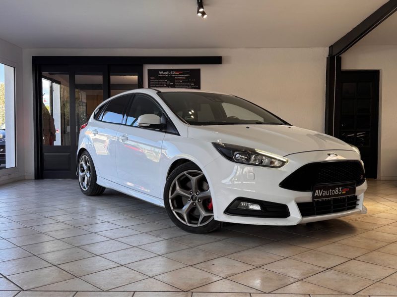  FORD FOCUS 2.0 TDCi 185 ST PowerShift - Garantie 12 mois - distribution neuve 
