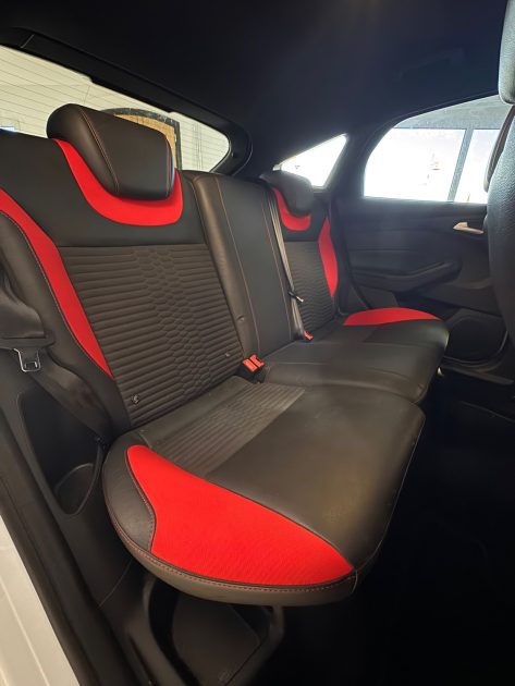  FORD FOCUS 2.0 TDCi 185 ST PowerShift - Garantie 12 mois - distribution neuve 