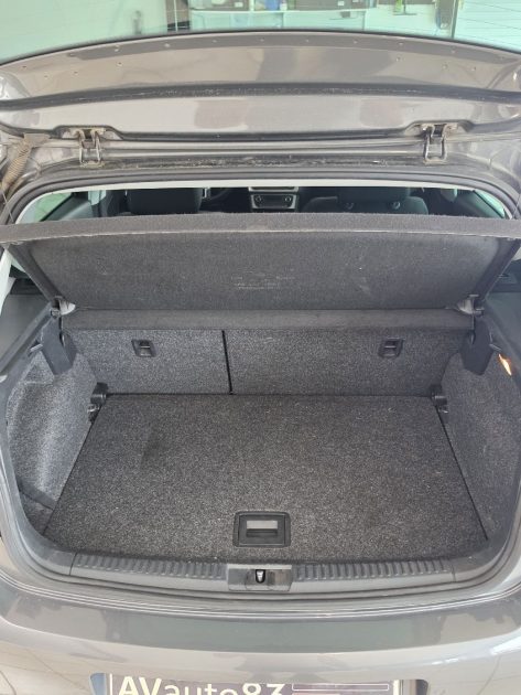 VOLKSWAGEN POLO 1.2 TSI 90CH 2013 - Révision complète - CT OK - Garantie 12 mois ou 15000km