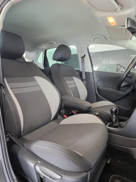 VOLKSWAGEN POLO 1.2 TSI 90CH 2013 - Révision complète - CT OK - Garantie 12 mois ou 15000km